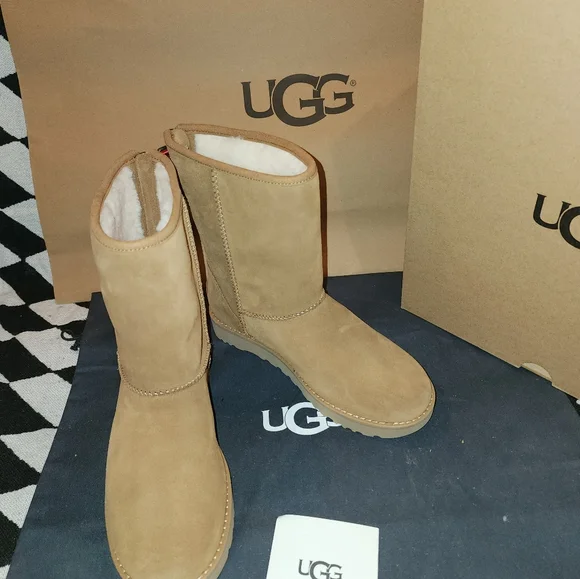 Ugg boots - Picture 5 of 10
